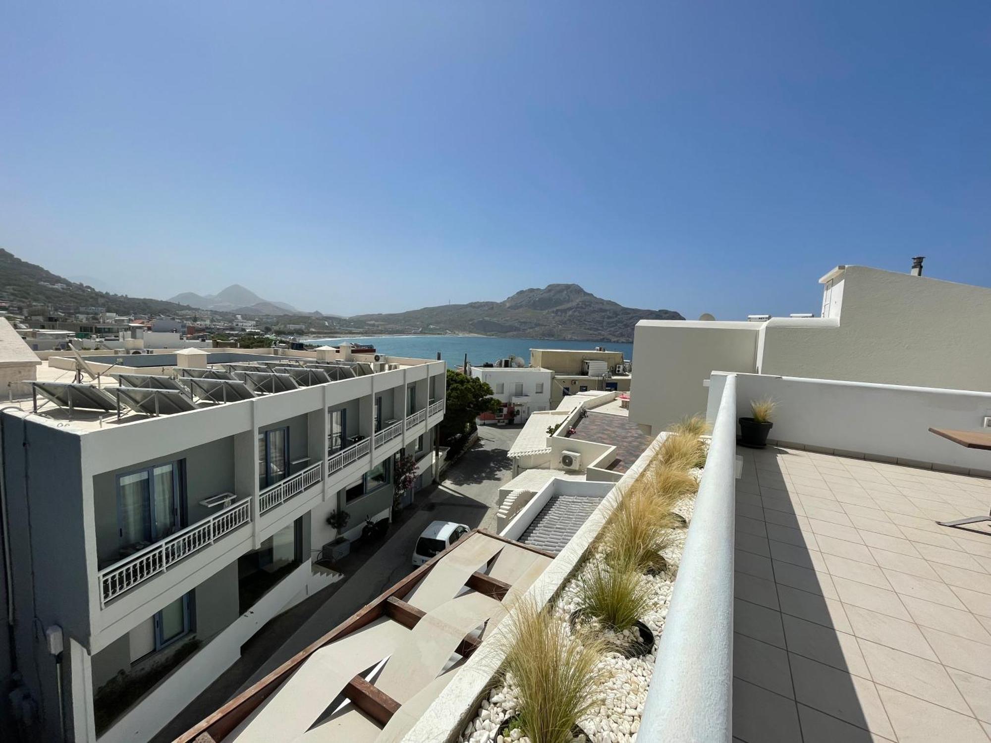 Helios Apartments Plakiás Exterior foto